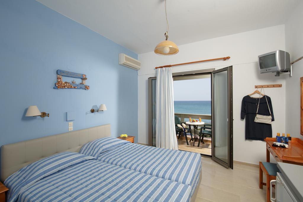 Flisvos Rooms Плакиас Экстерьер фото